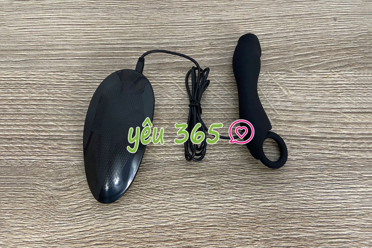 Dụng cụ kích hậu dương vật giả