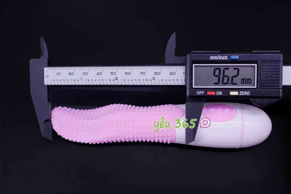Lưỡi liếm dạo đầu Female hiện đại