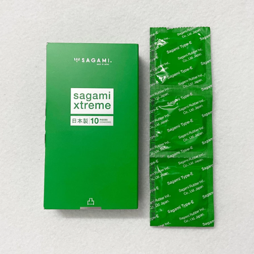 Bao cao su có gai Nhật Bản Sagami Xtreme Green Siêu Mỏng 10 bao
