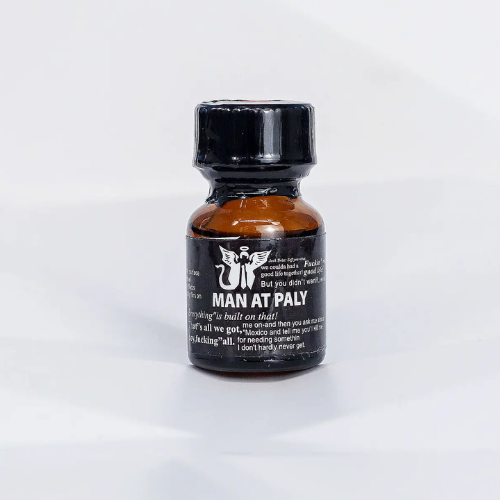 Chai hít Man At Paly Black 10ml tăng cảm giác hưng phấn