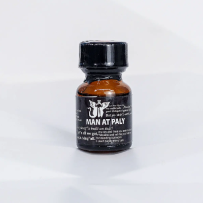 Chai hít Man At Paly Black 10ml tăng cảm giác hưng phấn