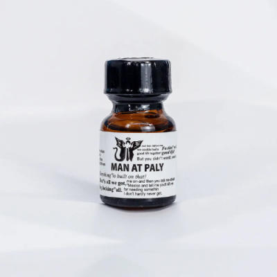 Chai hít Man At Paly White 10ml tăng cảm giác hưng phấn