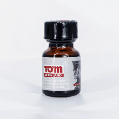 Chai hít Tom of Finland Red tăng cảm giác phấn khích cho gay