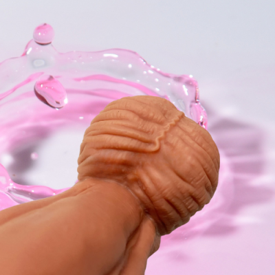 Dương vật giả gân guốc siêu khủng có đế