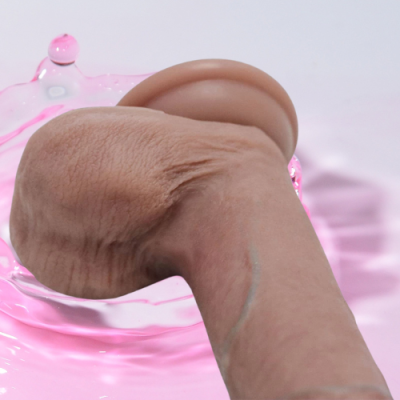 Dương vật giả gắn tường Lovetoy Nature Cock không rung