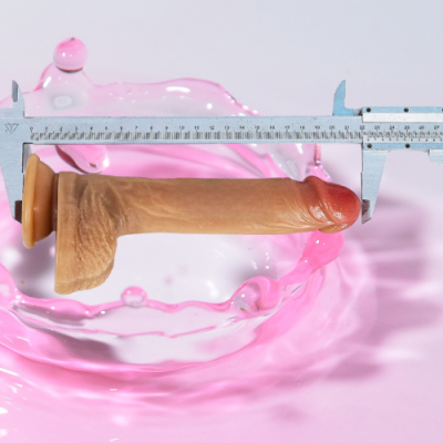 Dương vật giả gắn tường size to tăng cường khoái cảm