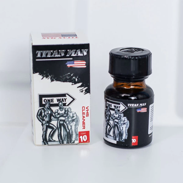 Nước ngửi Popper Titan Man 10ml tăng cảm gi&aacute;c phấn kh&iacute;ch