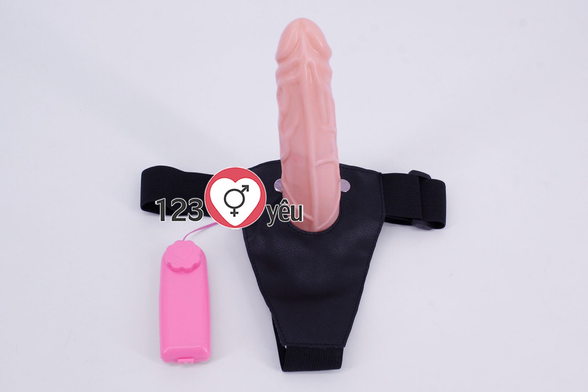Dương vật giả có dây đeo silicon Harness rỗng ruột giá rẻ 5